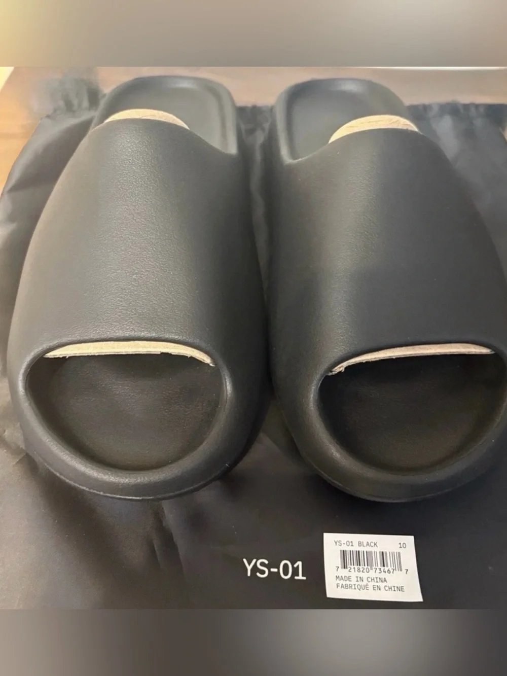 Yeezy YS-01 Black Slide Sandals